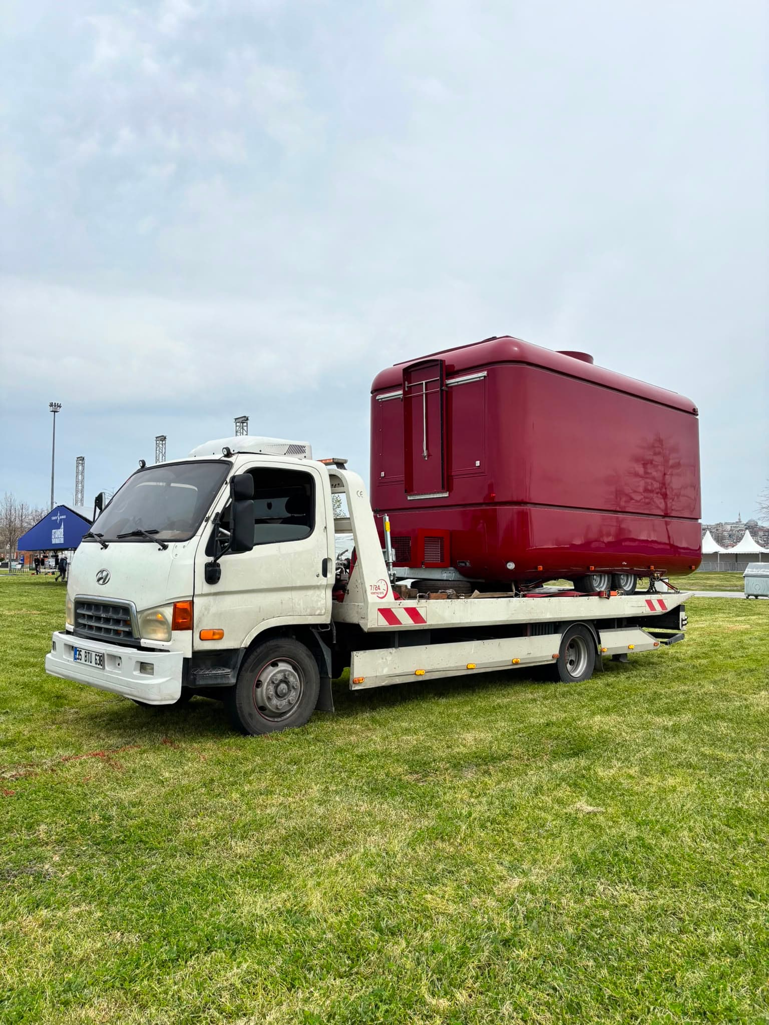 Karavan Taşıma ve Özel Nakliye